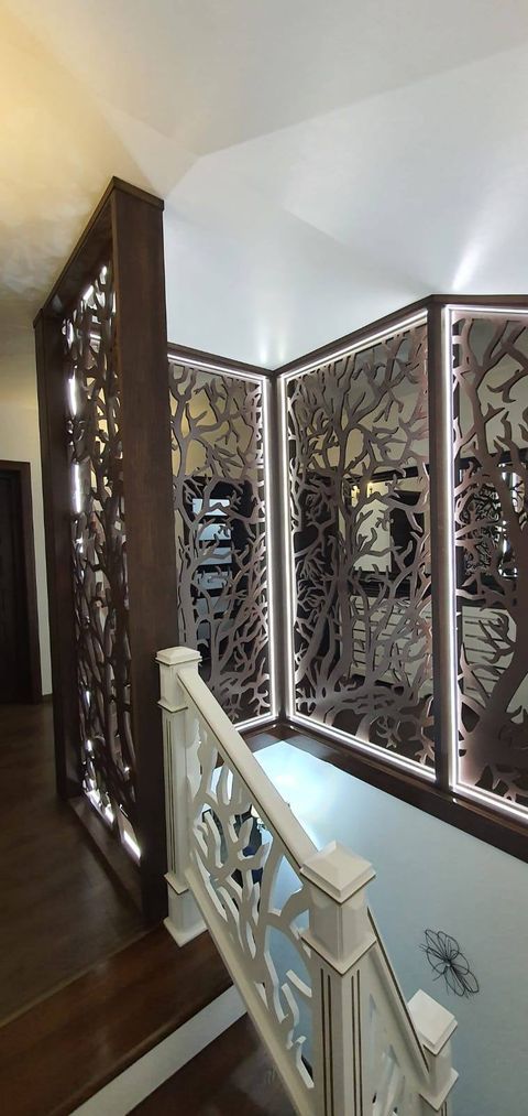 Balustrada/Paravan iluminat pana in tavan - Model Arbore