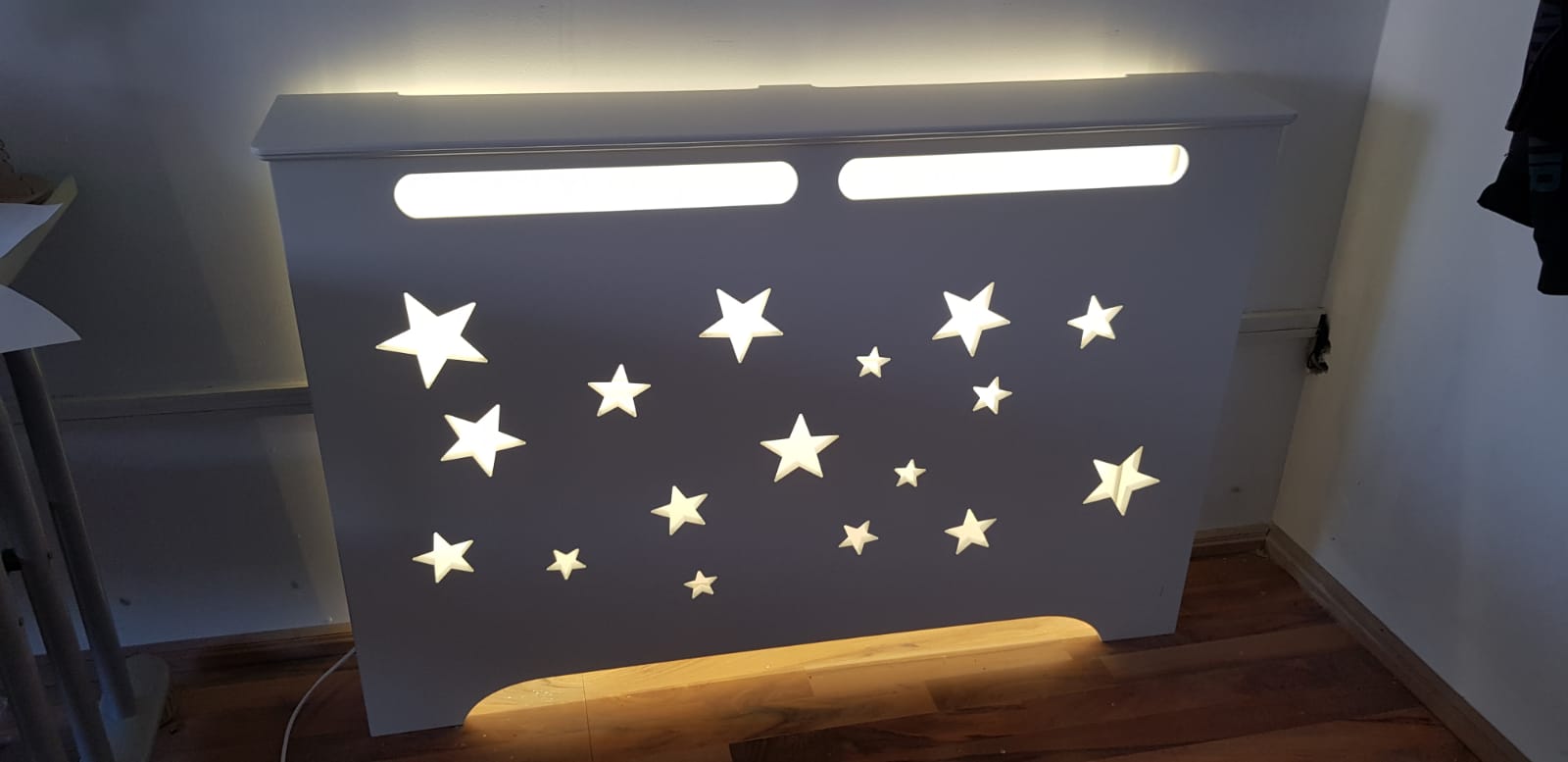 Masca Calorifer cu picior drept - Model Stelute Iluminate