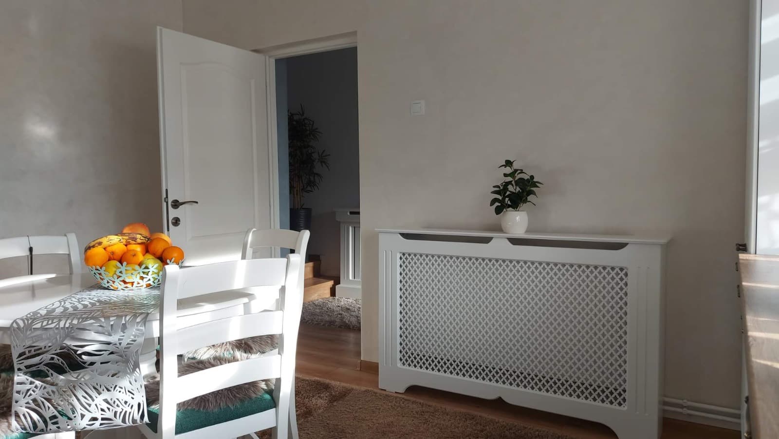 Masca de calorifer cu picior drept - Model Floare Regala