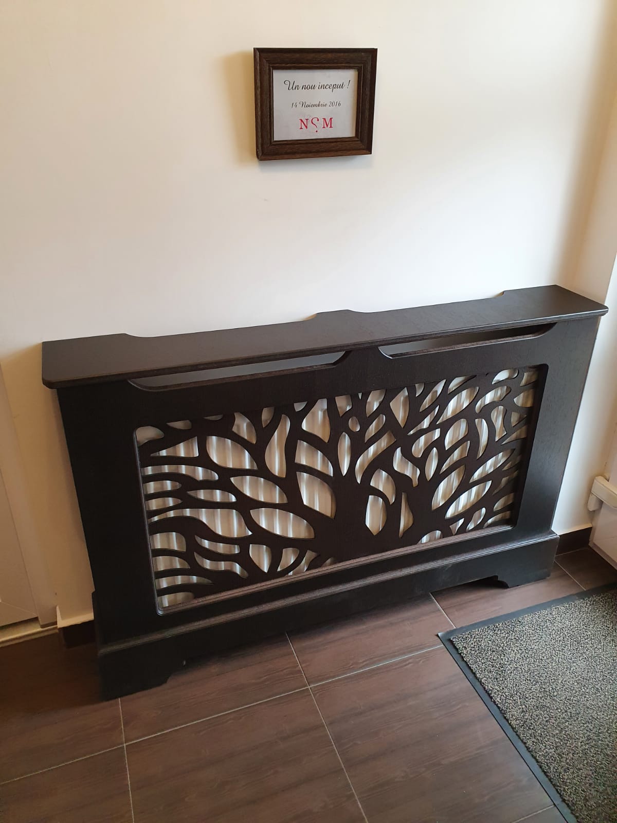 Masca de calorifer cu soclu simplu din MDF furniruit - Model Arbore