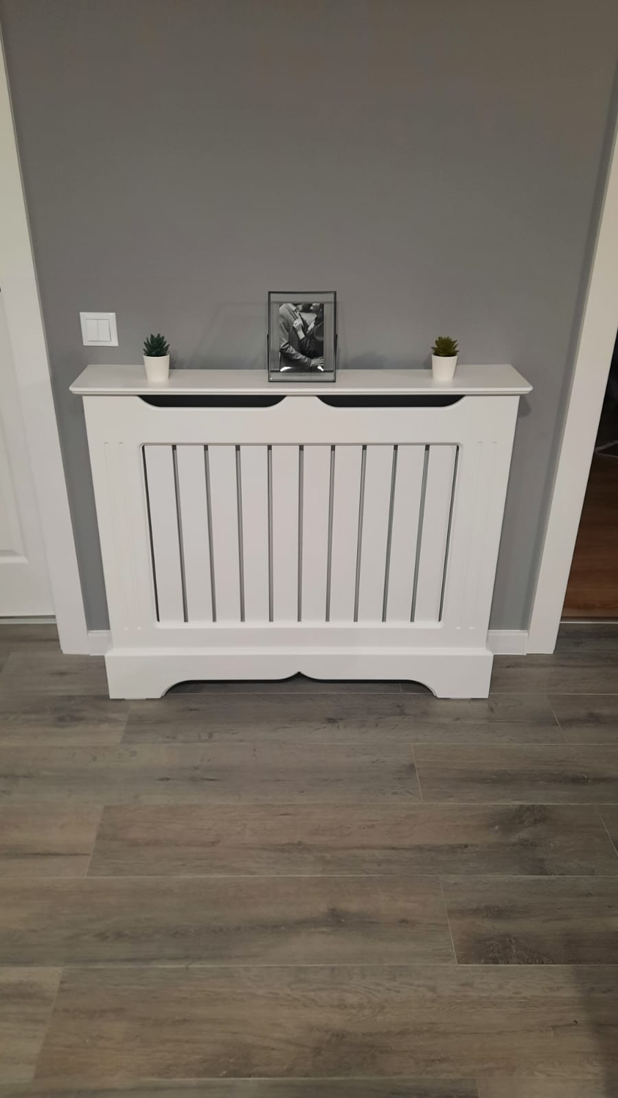 Masca de Calorifer cu soclu simplu - Model Lamele Verticale