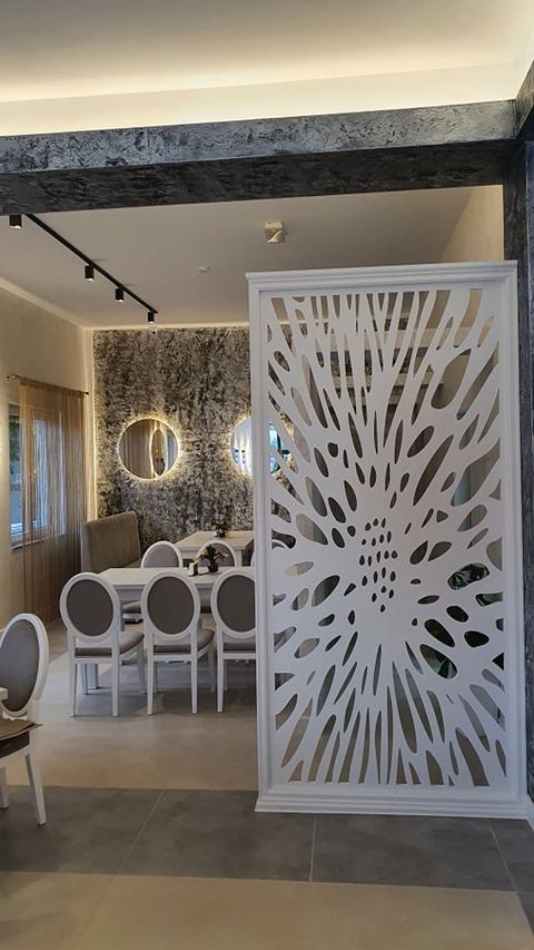 Paravan Decorativ/Despartitor cu rama adaugata - Model Flower Power